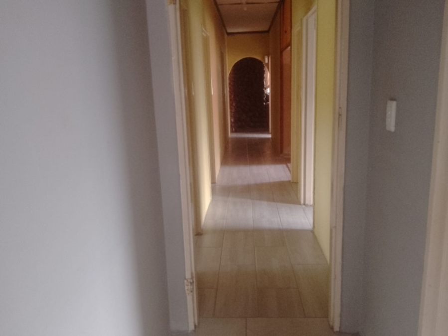 1 Bedroom Property for Sale in Brandwag Free State